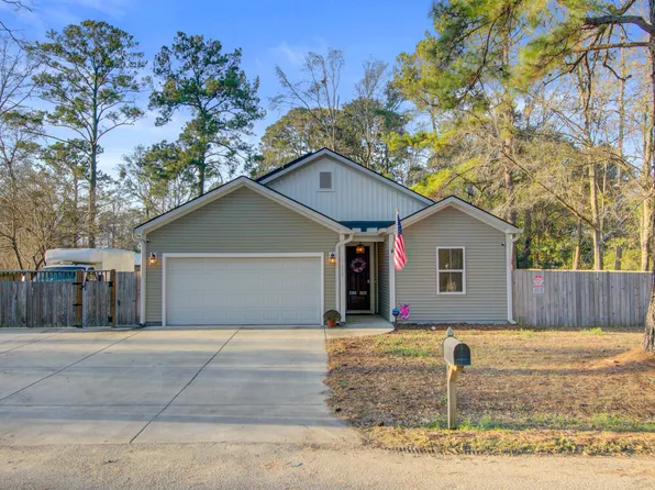 119 Bell Dr, Summerville, SC 29485