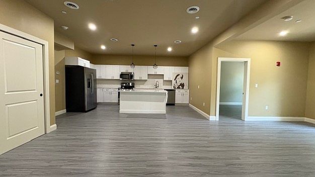 1st image of 255 Washington Ave #10