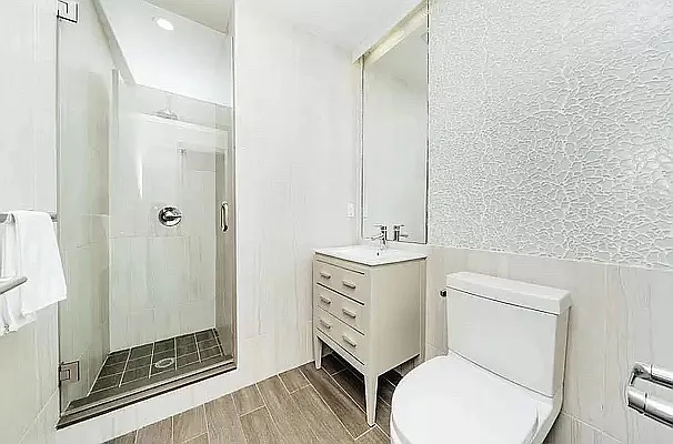 Rented by Carnegie Management Inc | media 7