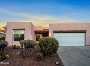 830 N Promontory Dr, Tucson, AZ 85748