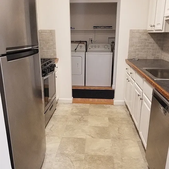 24 E Bluff Rd #24 — Photo 5