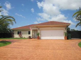 19652 SW 132nd Pl, Miami, FL 33177