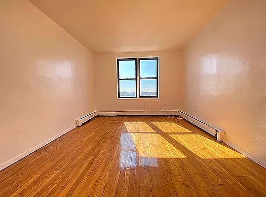 4th image of 1110 Stadium Ave APT 6F
