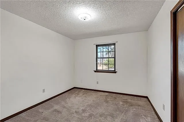 14 Zee Ann Dr — Photo 22