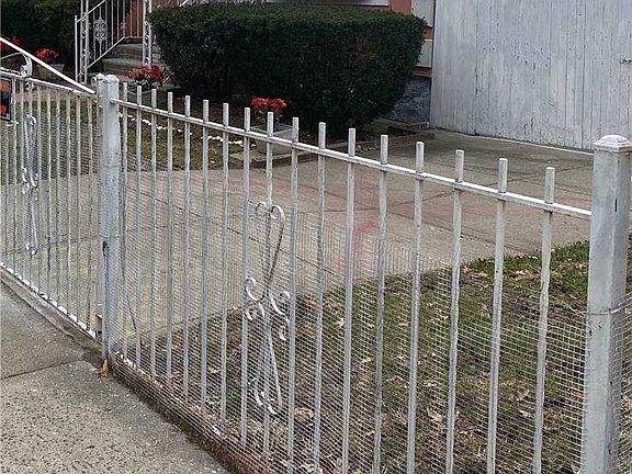2nd image of 11040 156th St