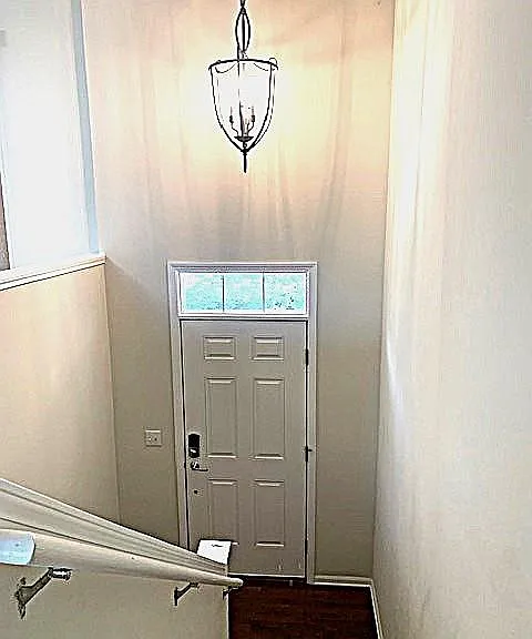 44635 Ellery Ln — Photo 2