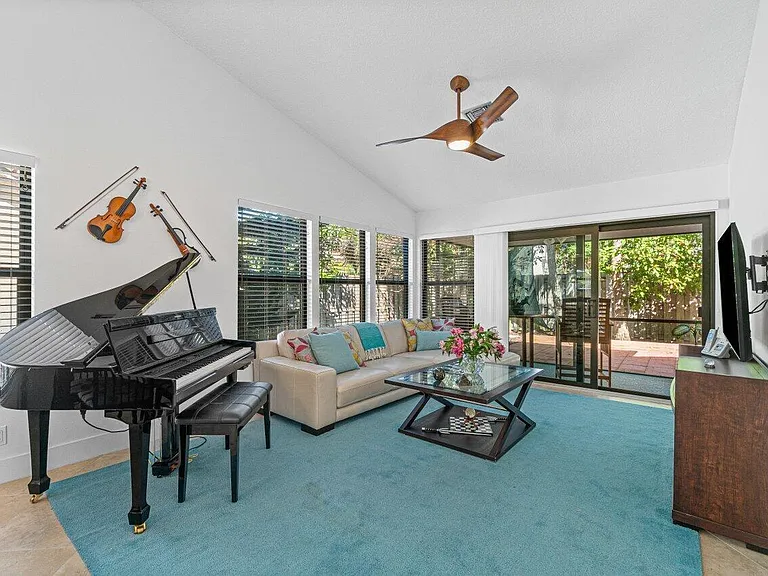 5539 Eton Ct — Photo 15