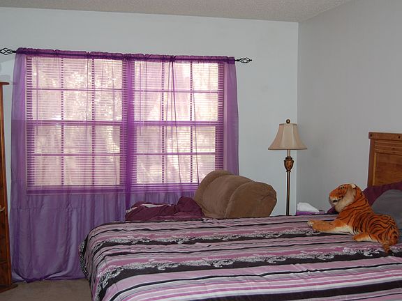4th image of 19505 Quesada Ave #H