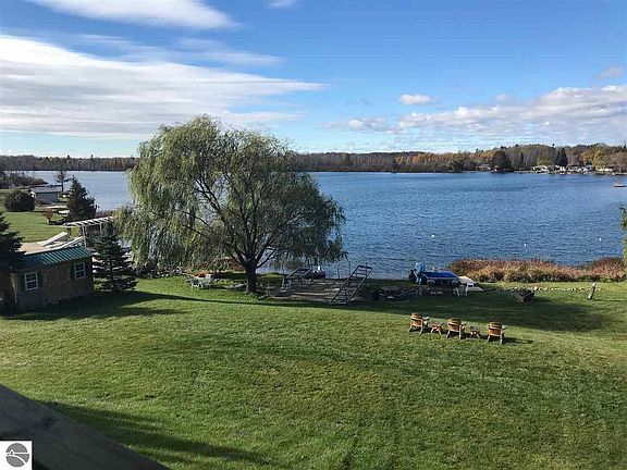 4th image of 4202 W Lakeside Dr