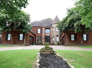 649 Ridge Springs Rd, Collierville, TN 38017