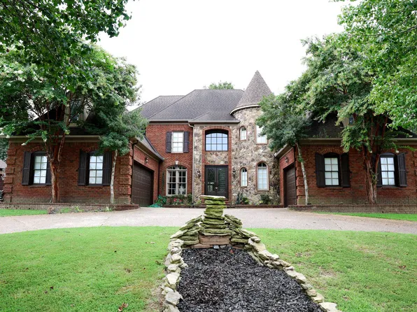 649 Ridge Springs Rd, Collierville, TN 38017