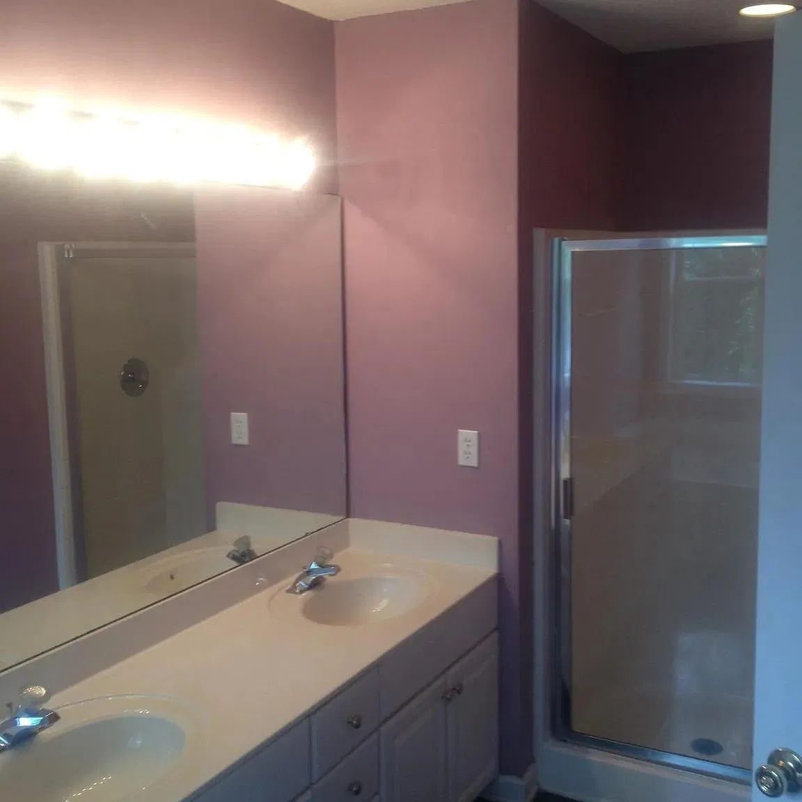 3 bed, 1876 sqft, $2,295 — Photo 2