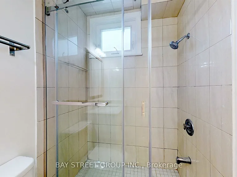 147 Roywood Dr — Photo 30