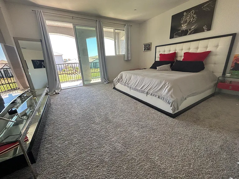 10918 Miacomet Ct — Photo 16