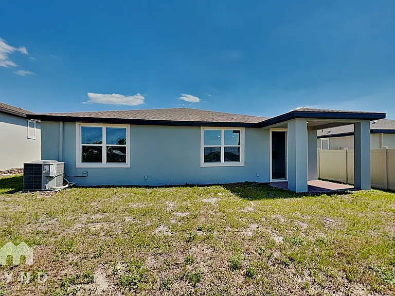796 Griffon Ave — Photo 18