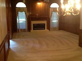 809 Singing Hills Dr, Garland, TX 75044