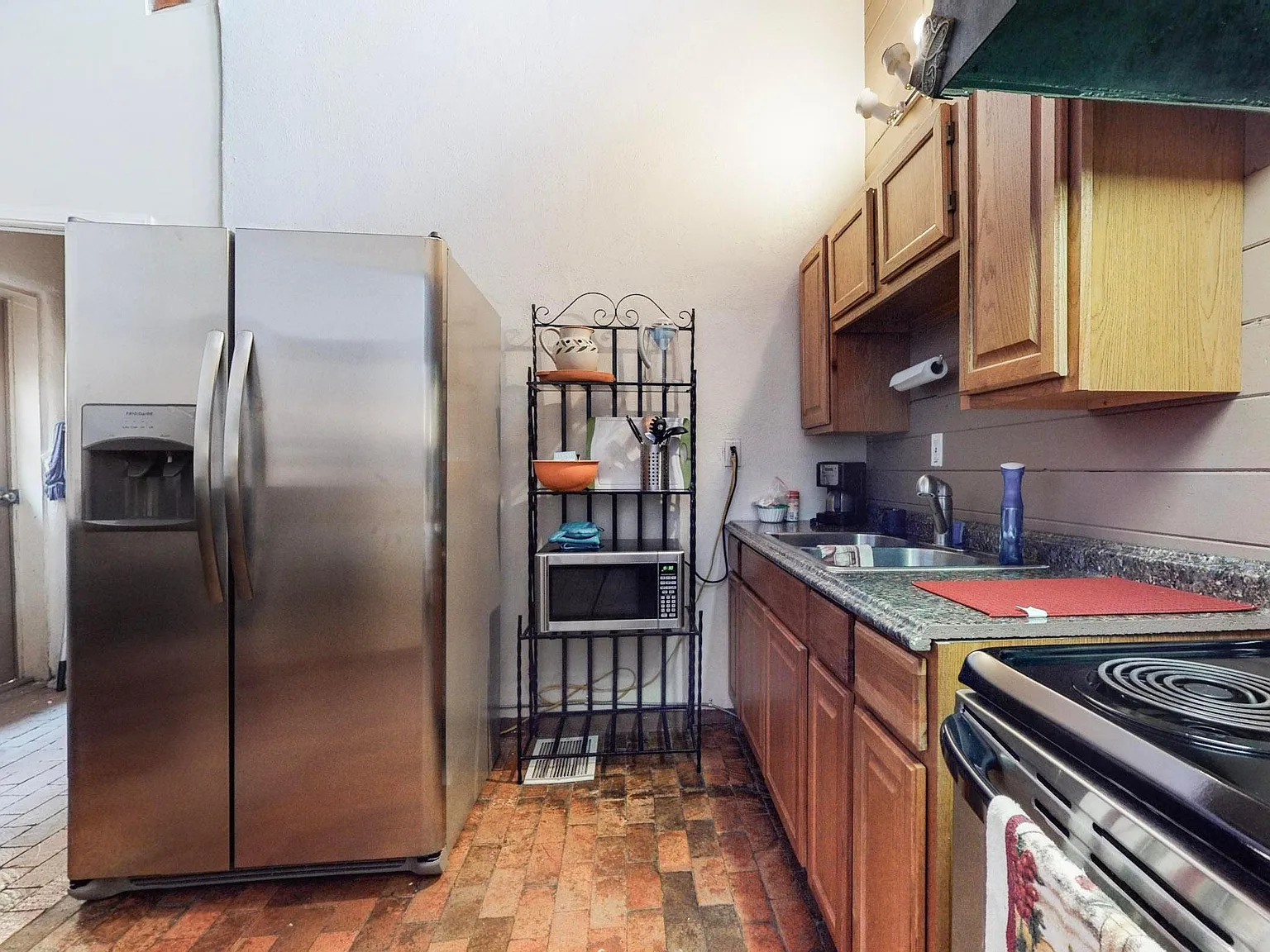 400 Rio Grande Blvd NW — Photo 4