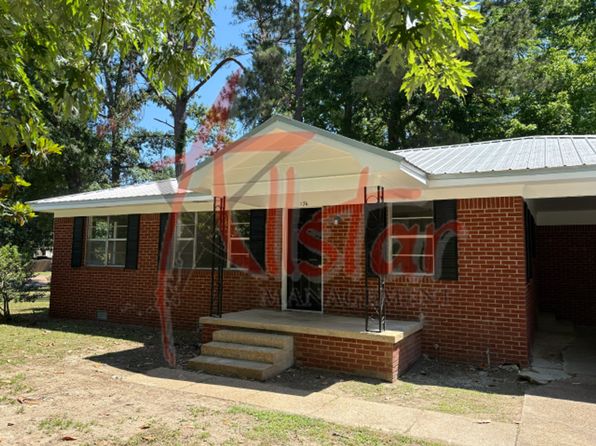 136 Vance St
