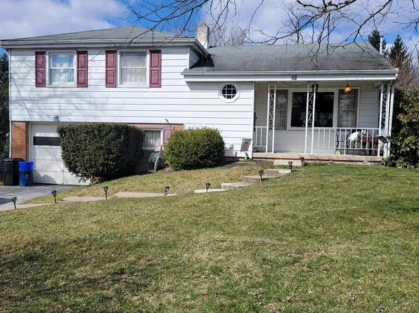 32 Sharon Rd, Enola, PA 17025