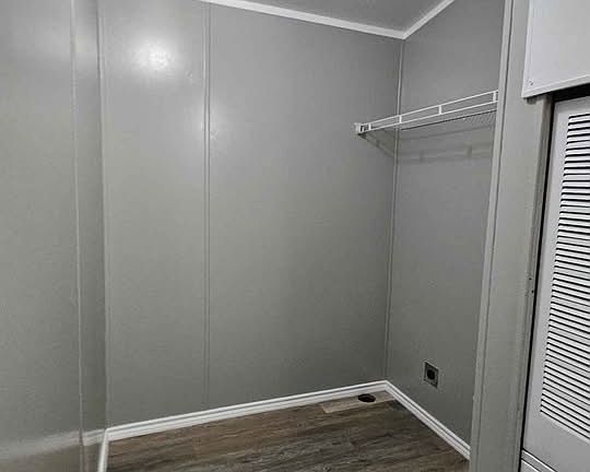 2nd image of 614 Summerhaven Dr #614