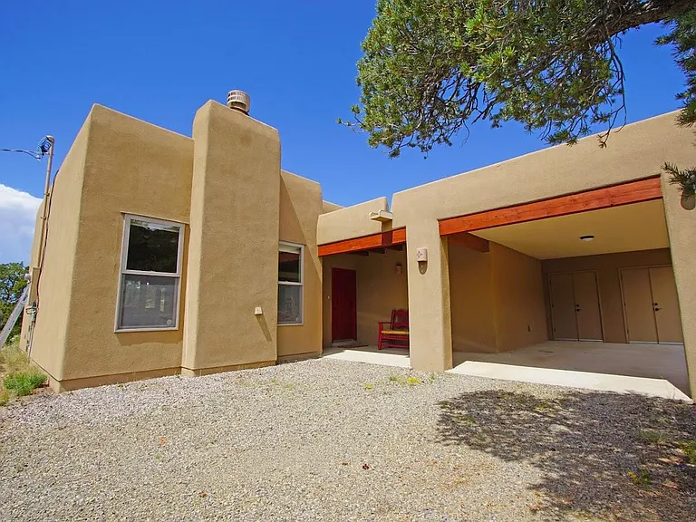 104 Paseo Vis — Photo 13