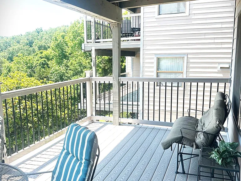 3 Treehouse Ln #3 — Photo 20