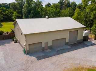 12271 Binkley Rd, Marion, IL 62959