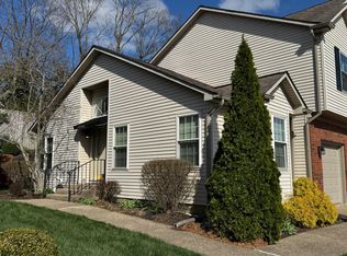 1517 Casper Ct, Lexington, KY