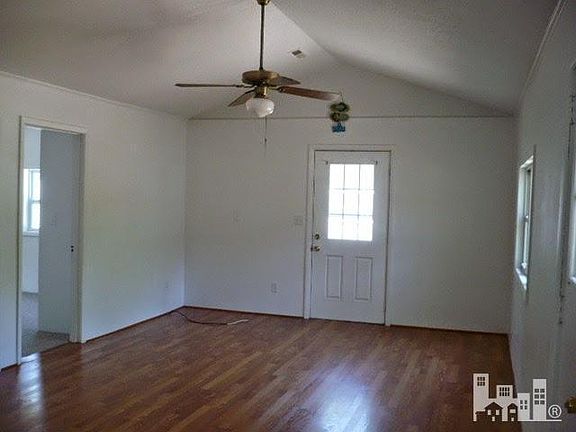 5th image of 215 NE 65th St