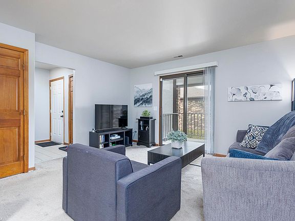 5th image of 29846 Utica Rd #27