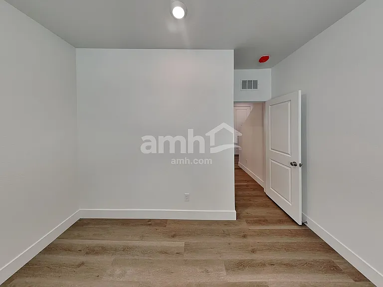 4683 Flaming Ridge Trl — Photo 7