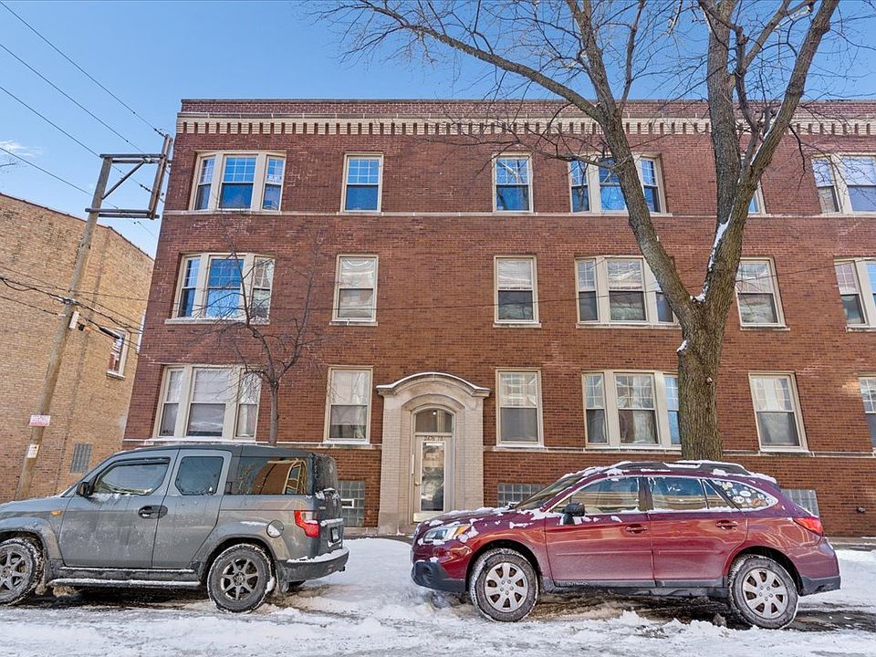 1st image of 2476 N Albany Ave #1