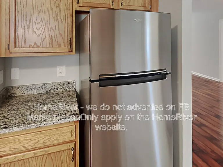 515 Creekview Dr — Photo 7