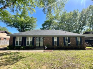 7913 Vera Louise Cir, Memphis, TN 38133