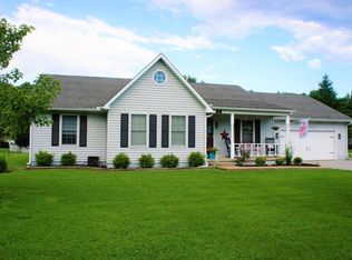 10 Woodhaven Dr, Metropolis, IL 62960