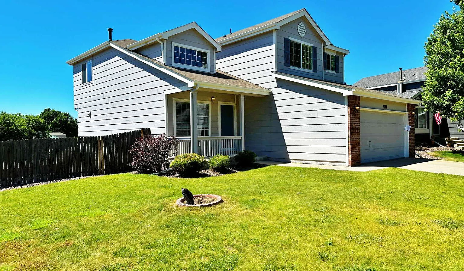 4 bed, 3.0 bath, 2072 sqft, $2,750 — Photo 1