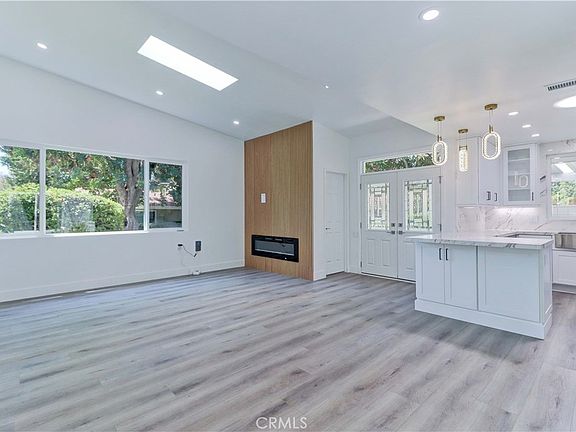 5th image of 703 Avenida Sevilla Unit D