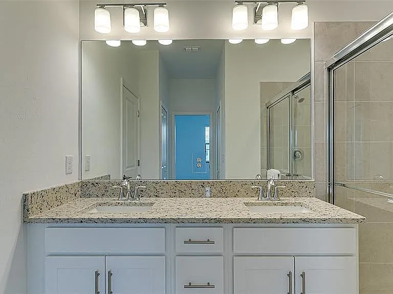 15235 Sunny Day Dr — Photo 14
