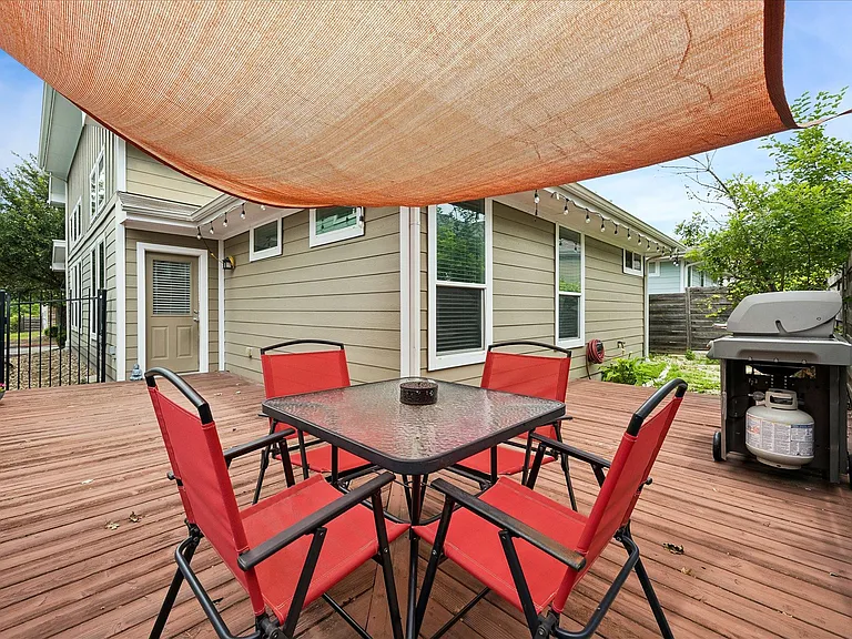 7203 Bertram Ct — Photo 24