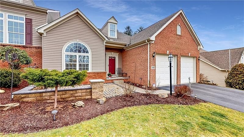 1st image of 429 Eton Dr