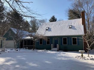 28 Raccoon Hill Rd, West Greenwich, RI 02817