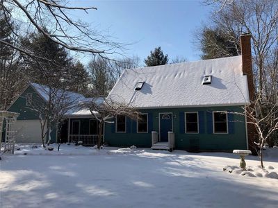 28 Raccoon Hill Rd, West Greenwich, RI, 02817