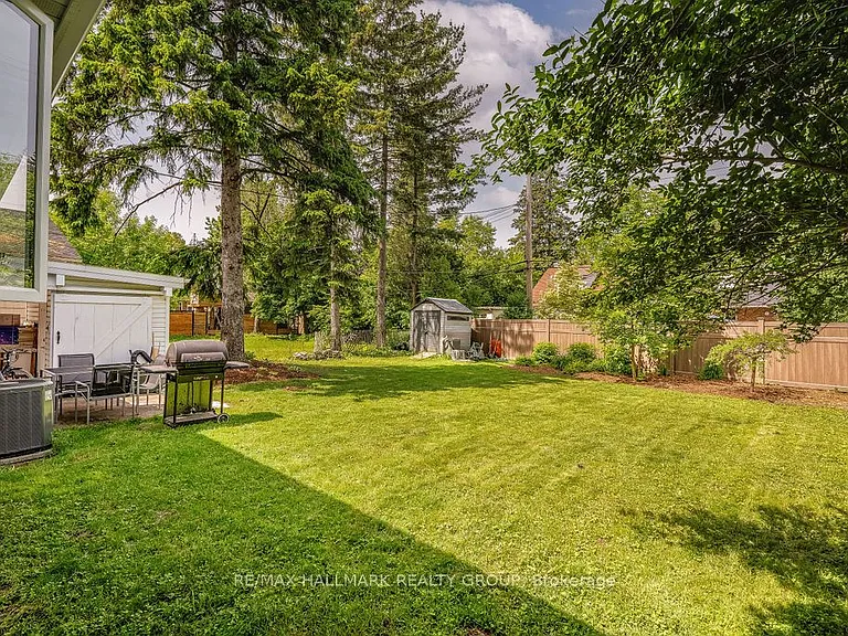 199 Lennox Park Ave — Photo 42