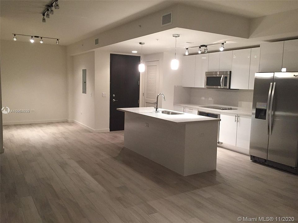 1st image of 999 SW 1st Ave APT 2603