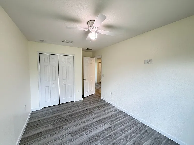 15619 SW 23rd Court Rd — Photo 15