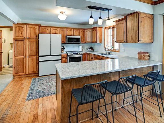 5th image of this home