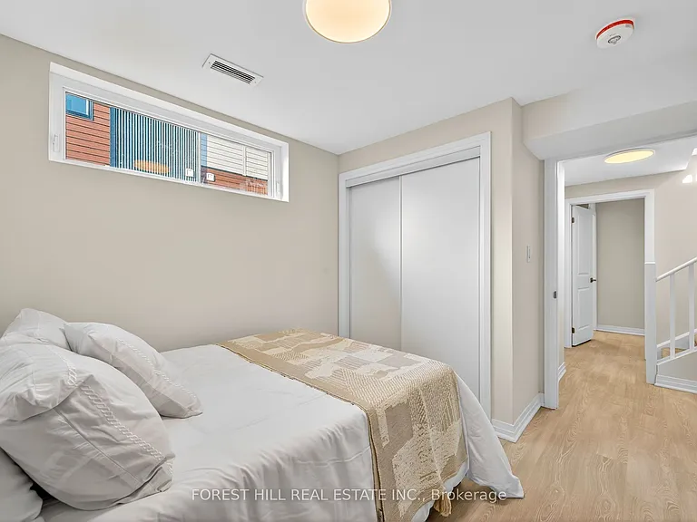 49 William Cragg Dr #R — Photo 31