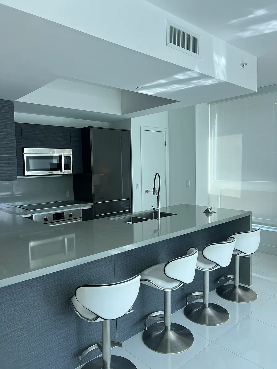 Building Photo - 1080 Brickell Ave #0