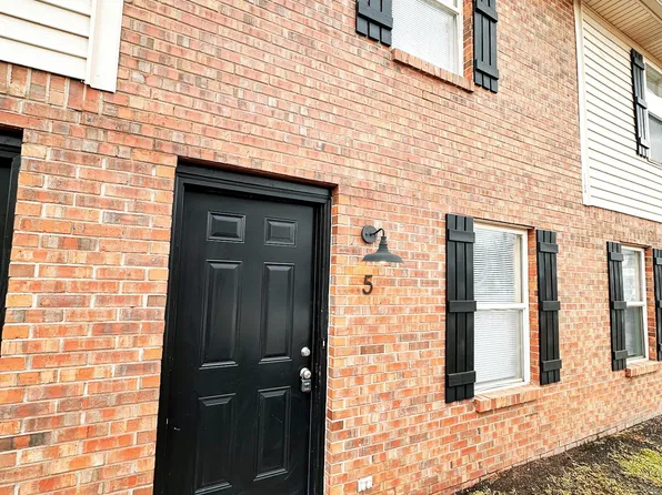 108 Coyote Ct APT 5, Clarksville, TN 37043