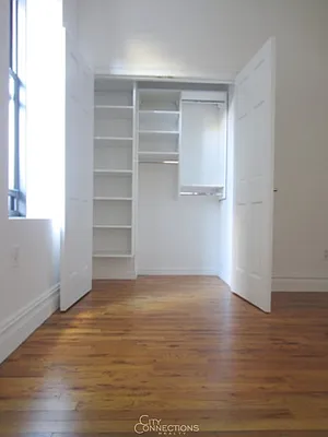 Rented by City Connections Realty | media 16